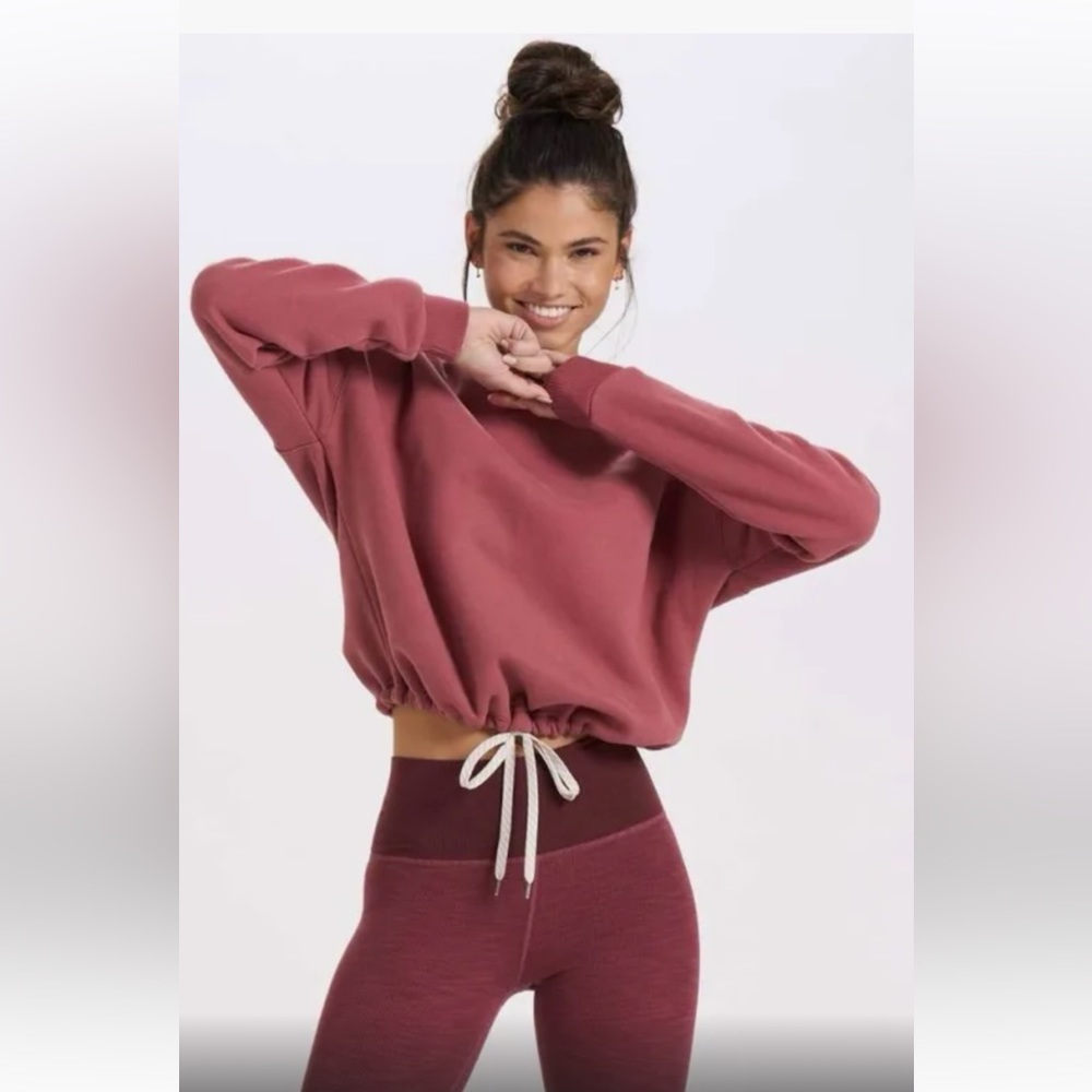 Vuori Restore Desert Rose Crop Crew Sweatshirt Top